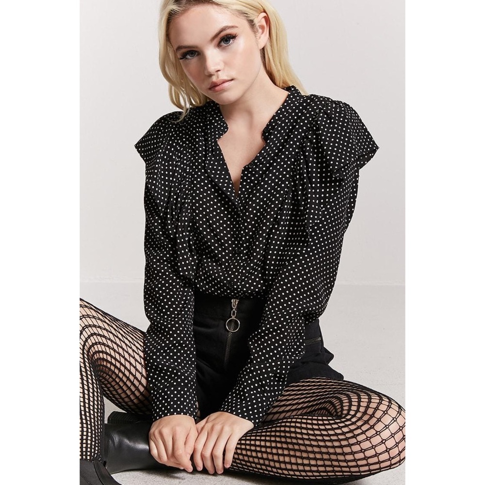 Forever 21 NWOT S Polka Dot Ruffle-Trim Shirt